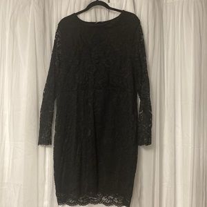 Lace dress size 4xl. New without tags